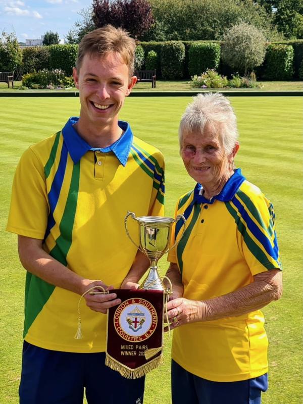 Pam Garden, Will Vizer-Allen<br>Egham